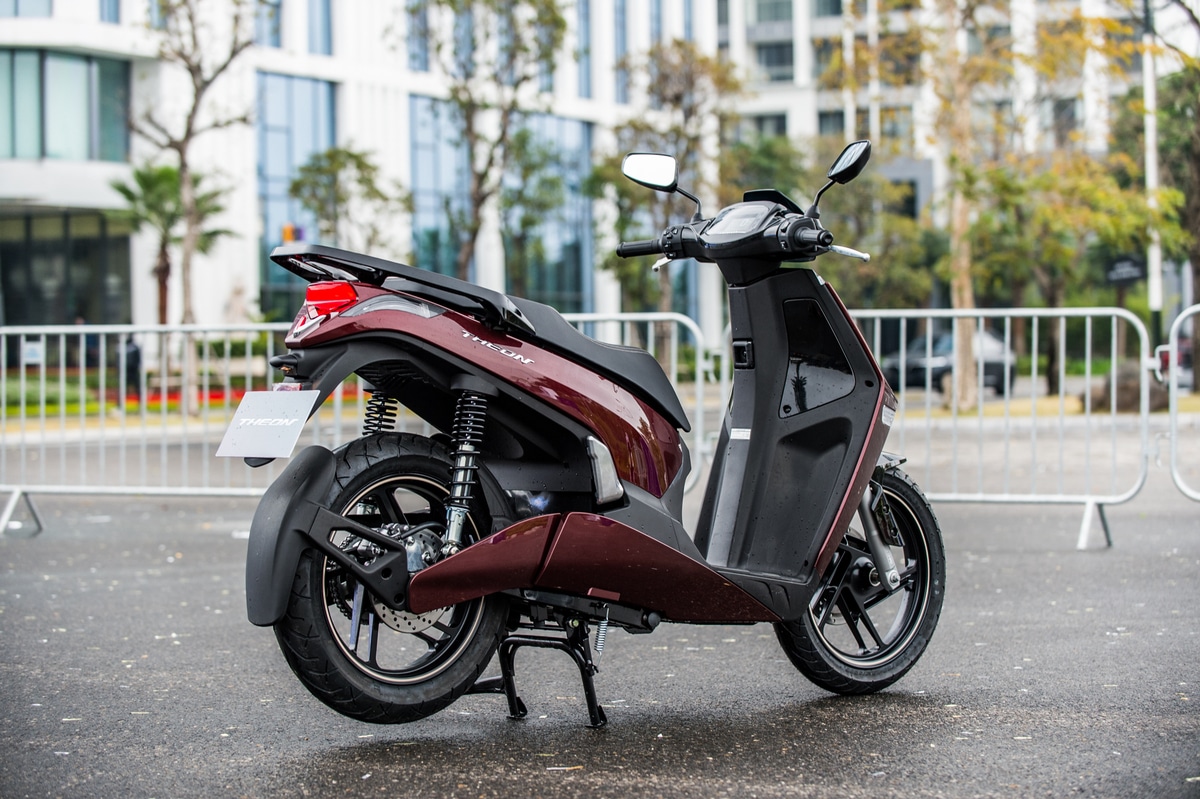 VinFast Theon – xe máy cao cấp nhất của thương hiệu Việt - Trang 4