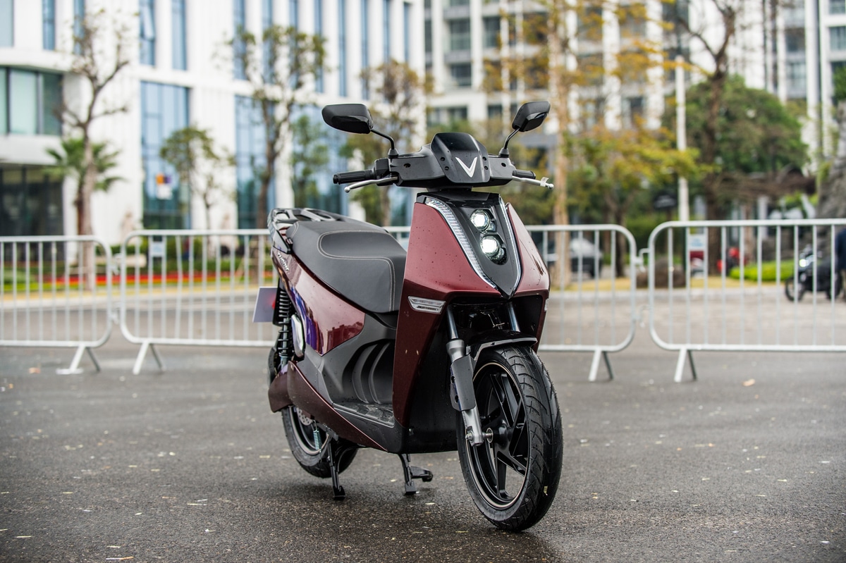 VinFast Theon - xe máy cao cấp nhất của thương hiệu Việt