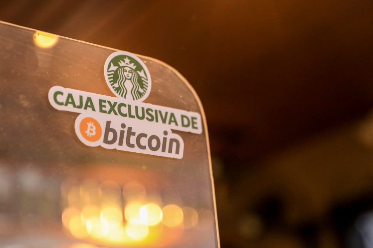 Starbucks, Pizza Hut và McDonald’s chấp nhận thanh toán bằng Bitcoin ở El Salvador